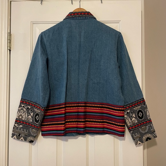 Boho Chic Vibes: Coldwater Creek Embroidered Denim Jacket (S,Made in USA)🌵 0281 - Picture 3 of 3